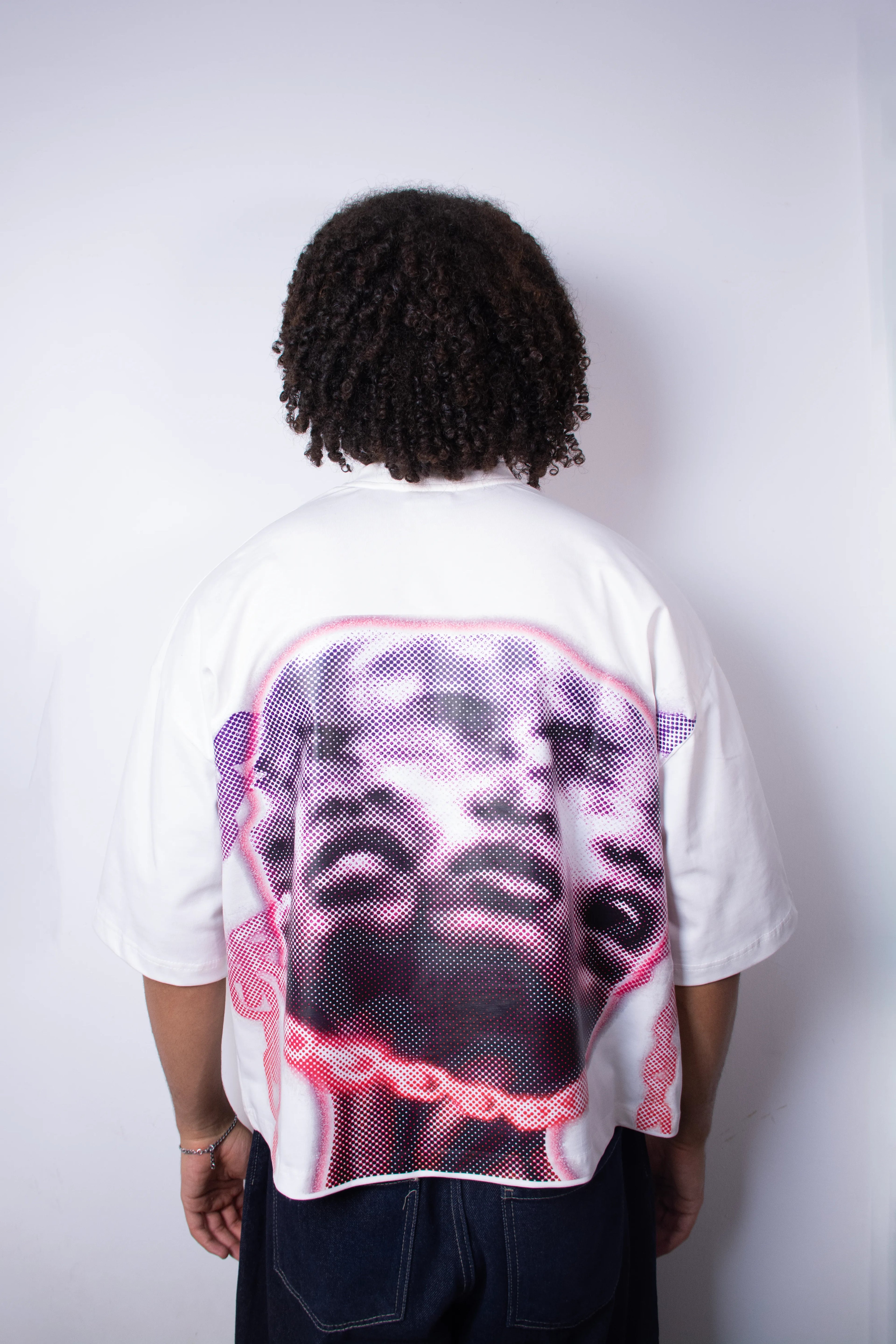 Faceless-Tee